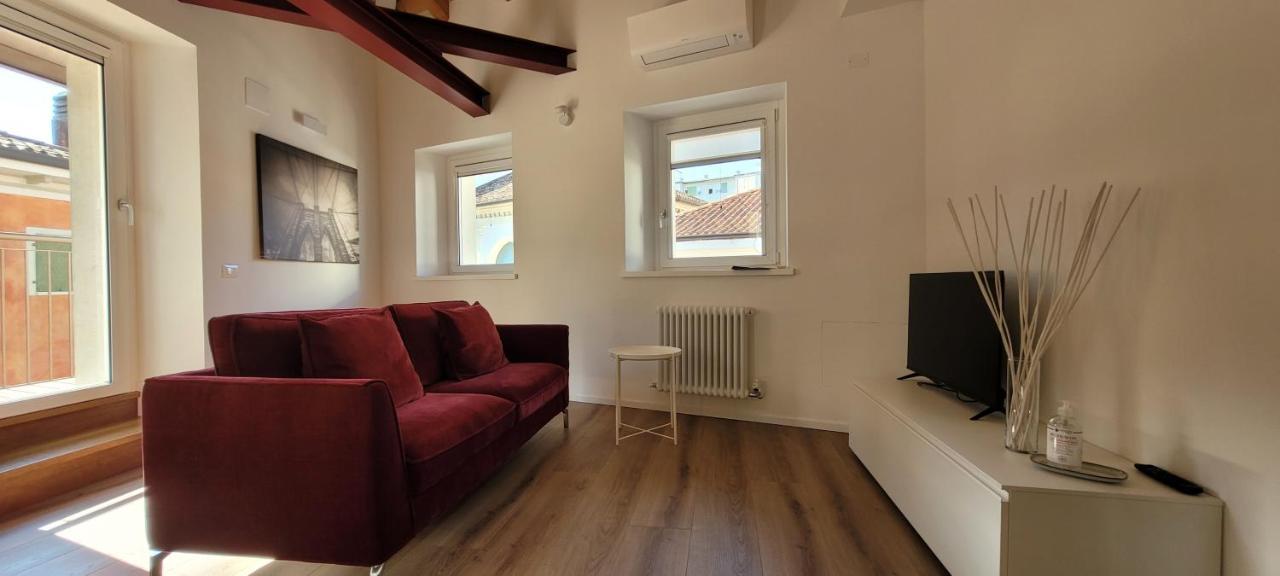 Sarpi21 Suites Udine Exterior foto